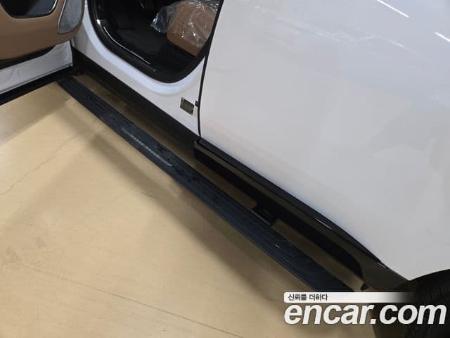 Land Rover Range Rover 2023 — ფოტო 12/20