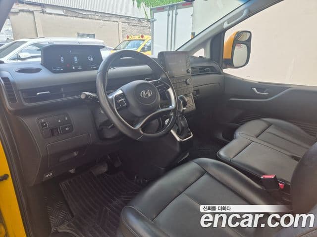 Hyundai Staria 2022 — Şəkil 10/19