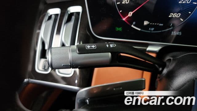 Mercedes-Benz S-Class 2022 — ფოტო 19/20