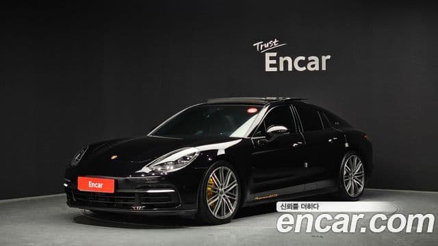 Porsche Panamera 2018 — ფოტო 1/20
