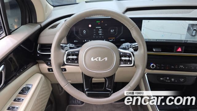 Kia Carnival 2024 — Şəkil 13/20