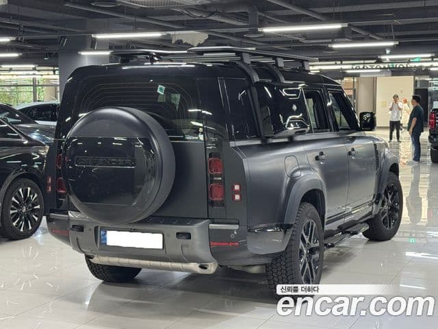 Land Rover Defender 2024 — ფოტო 4/19