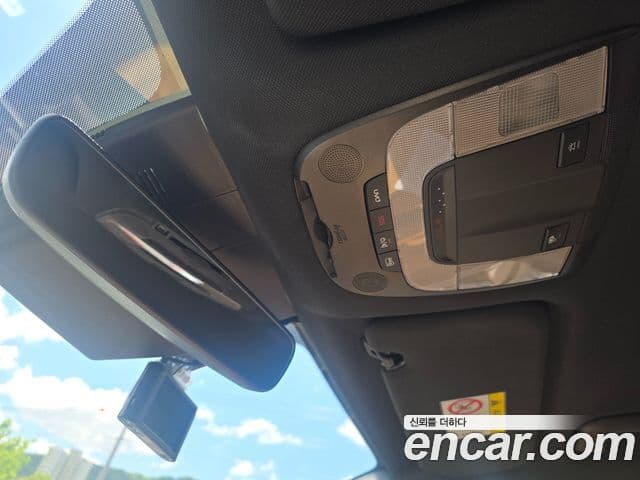 Kia Sorento 2021 — фото 18 из 20