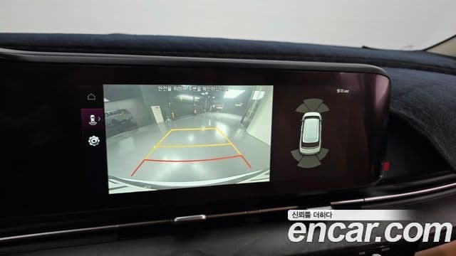 Kia Carnival 2022 — ფოტო 15/20