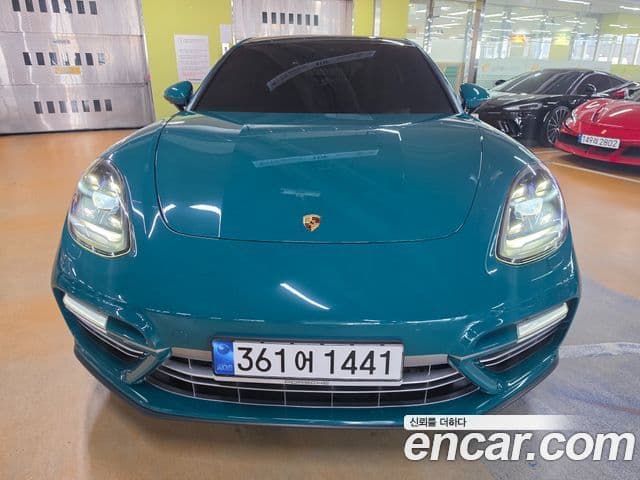 Porsche Panamera 2019 — Photo 13/20