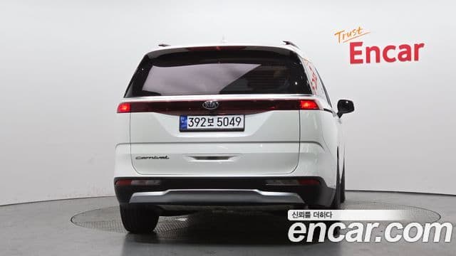 Kia Carnival 2020 — Şəkil 11/20
