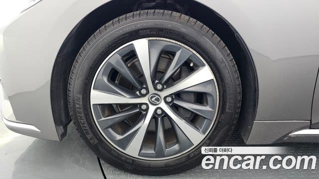 Lexus LS500 2022 — Şəkil 5/20