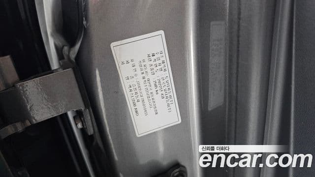 Lexus LS500 2022 — Photo 9/38