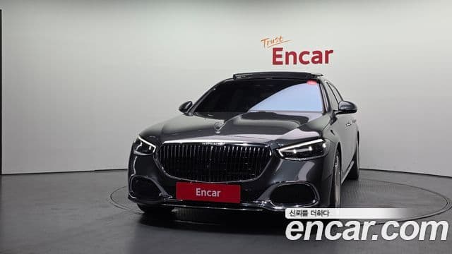 Mercedes-Benz S-Class 2022 — Photo 18/20