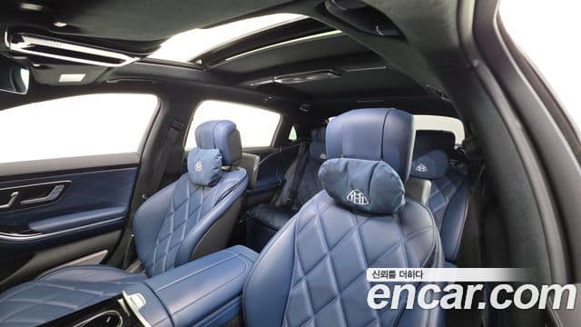 Mercedes-Benz S-Class 2022 — Photo 14/20