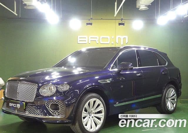 Bentley Bentayga 2021 — ფოტო 1/20