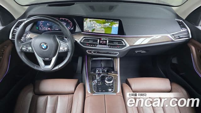 BMW X5 2022 — Photo 8/20