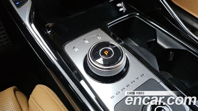 Kia Sorento 2020 — Фото 9/20
