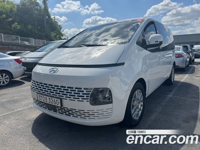 Hyundai Staria 2022 — Photo 1/20