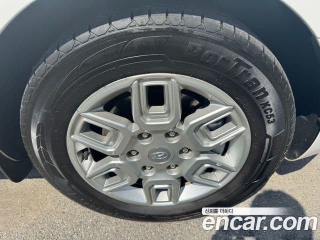 Hyundai Staria 2022 — Photo 10/20