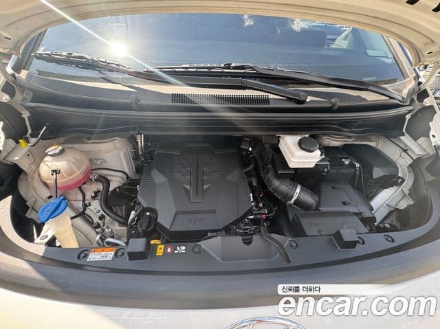 Hyundai Staria 2022 — Photo 14/20