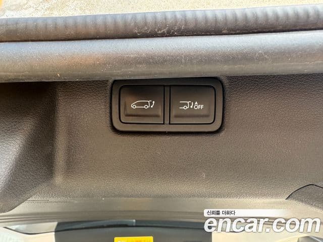 Hyundai Staria 2022 — Photo 19/20