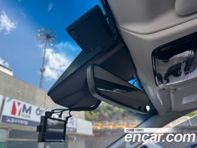 Hyundai Staria 2022 — Photo 5/20