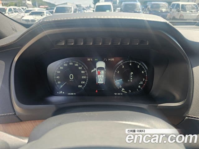 Volvo XC90 2019 — Photo 5/17