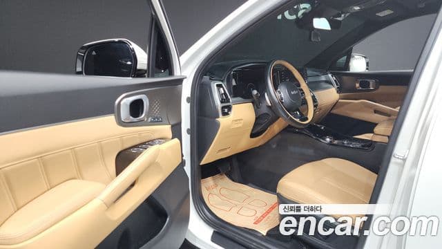 Kia Sorento 2021 — Фото 10/20