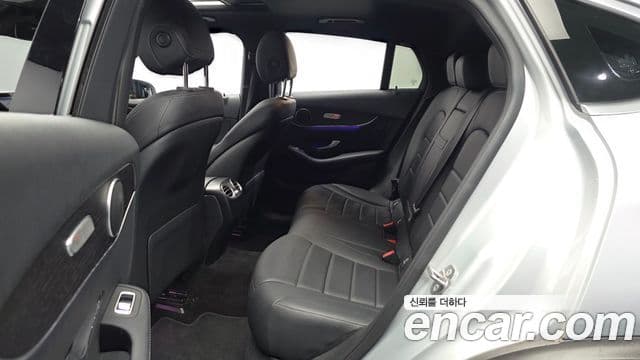 Mercedes-Benz GLC-Class 2020 — Şəkil 11/32