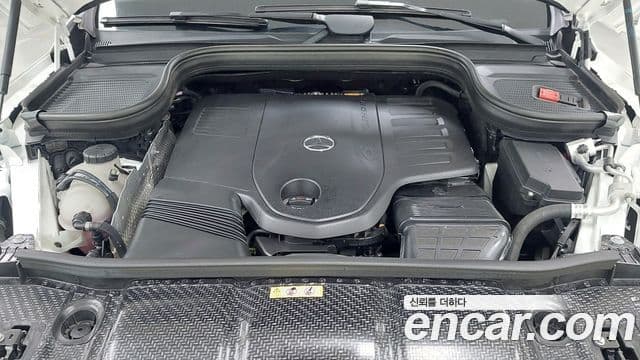 Mercedes-Benz GLE-Class 2024 — Şəkil 5/17
