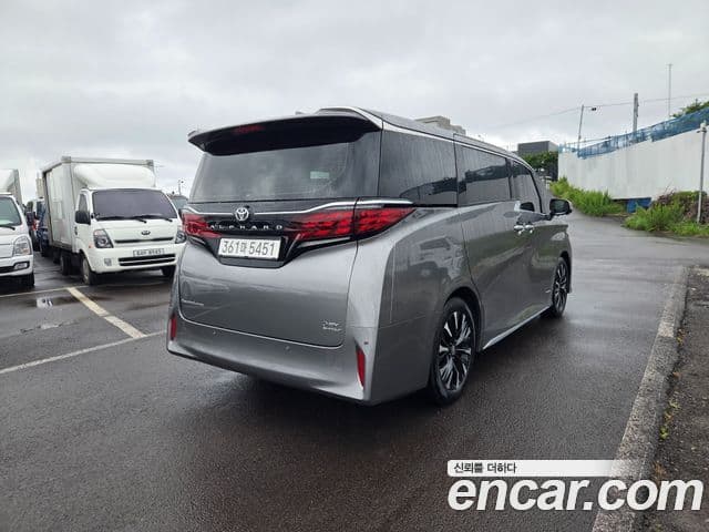 Toyota Alphard 2024 — Фото 2/20