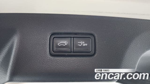 Kia Carnival 2022 — Фото 17/20