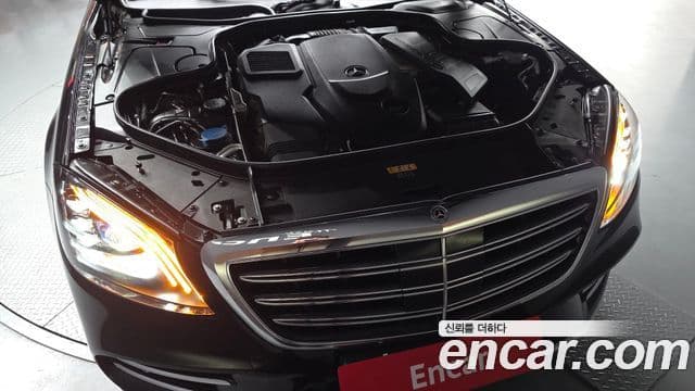 Mercedes-Benz S-Class 2018 — ფოტო 6/20