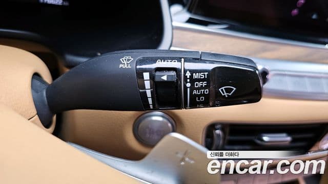 Kia The K9 2021 — Photo 25/39