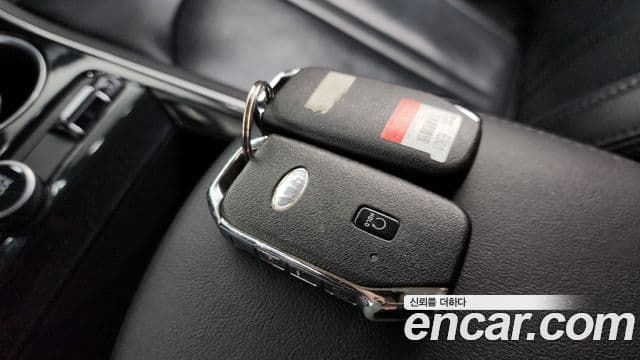 Kia K5 2020 — Photo 19/20