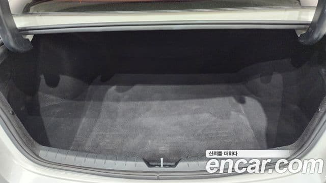 Kia K5 2020 — Photo 8/20
