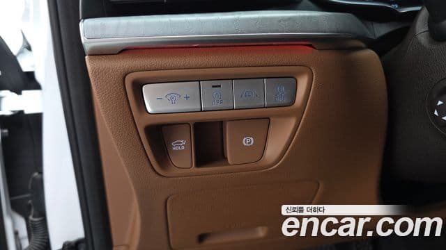 Genesis G80 2021 — ფოტო 19/38