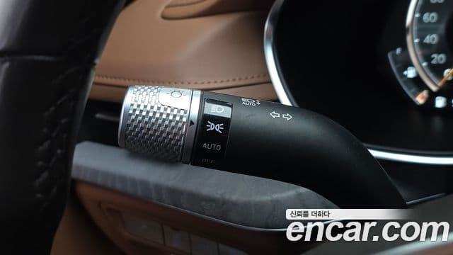Genesis G80 2021 — ფოტო 23/38
