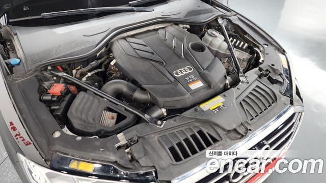 Audi A8 2019 — Şəkil 6/20
