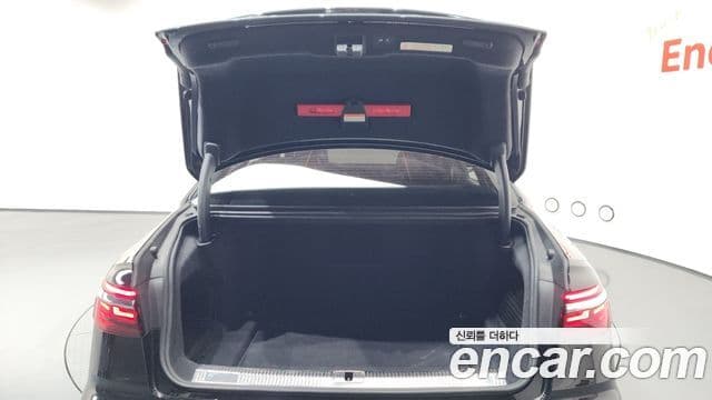 Audi A8 2019 — Şəkil 20/20
