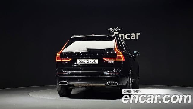 Volvo XC60 2018 — Şəkil 4/20
