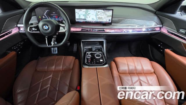 BMW 7 Series 2024 — ფოტო 6/20
