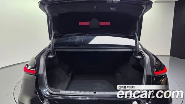 BMW 7 Series 2024 — ფოტო 19/20