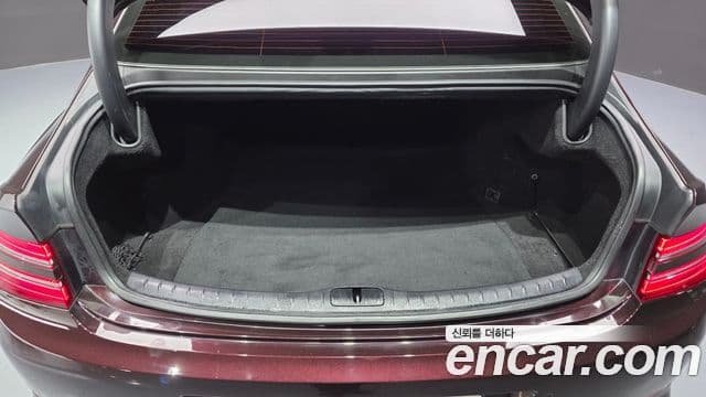 Genesis Electrified G80 2021 — Şəkil 17/20