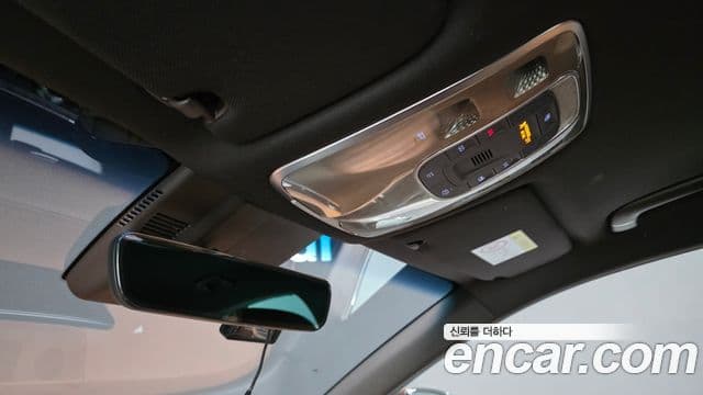 Genesis Electrified G80 2021 — Şəkil 18/20