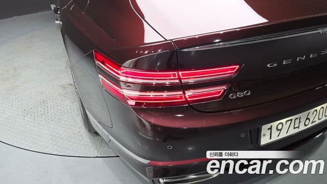 Genesis G80 2021 — ფოტო 2/35