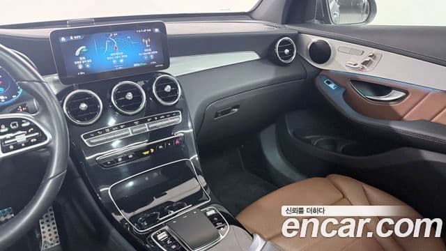 Mercedes-Benz GLC-Class 2022 — ფოტო 13/20