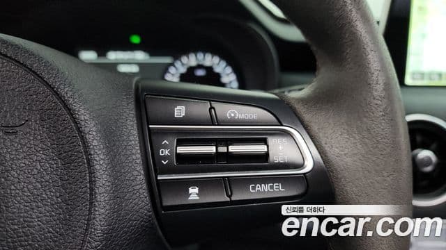 Kia Stinger 2019 — Şəkil 17/20