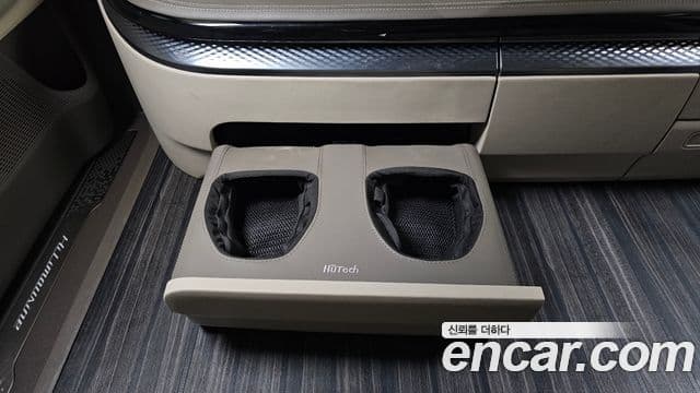 Kia Carnival 2022 — Şəkil 13/20