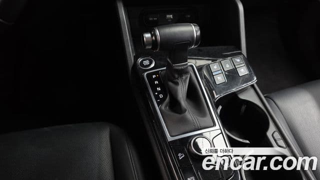 Kia Sportage 2022 — ფოტო 9/20