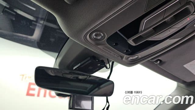 Audi Q5 2022 — ფოტო 16/20