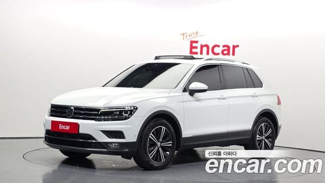 Volkswagen Tiguan 2020 — ფოტო 18/20