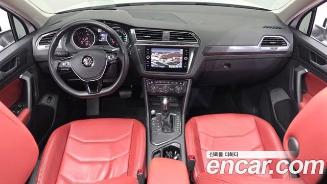 Volkswagen Tiguan 2020 — ფოტო 2/20