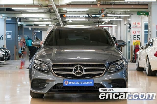 Mercedes-Benz E-Class 2020 — Şəkil 2/20